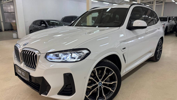 BMW X3 xDrive30e A/T