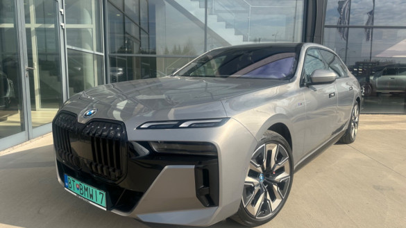 BMW i7 xDrive60 Sedan