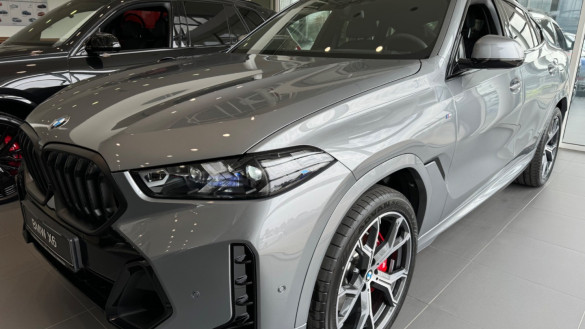 BMW X6 xDrive 40d mHEV A/T