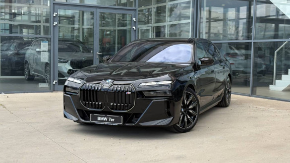 BMW Rad 7 M760e xDrive Sedan