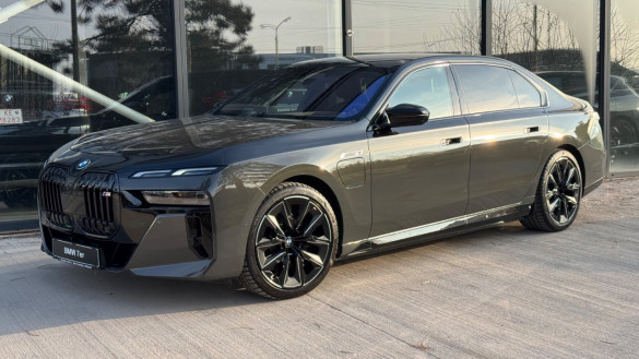 BMW Rad 7 M760e xDrive A/T